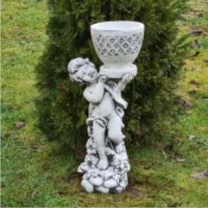 Figurka ogrodowa, betonowa CHŁOPIEC Z WAZONEM- F9