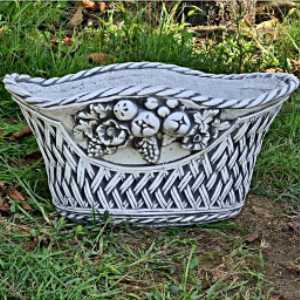 Figurka ogrodowa, betonowa DONICA - W19