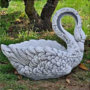 Figurka ogrodowa, betonowa DONICA ŁABĘDŹ - W25