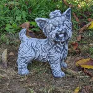 Figurka ogrodowa, betonowa PIES- Z34